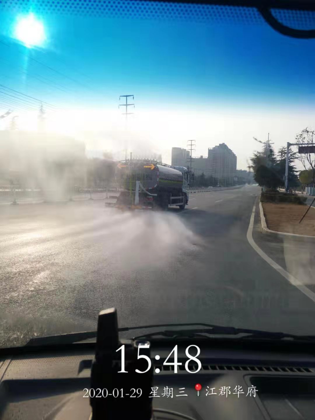 抗疫一线丨庄闲游戏环境15台清洁消毒车开始作业