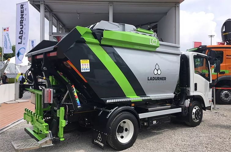 庄闲游戏中联环境装备出口意大利，进军海外环卫市场